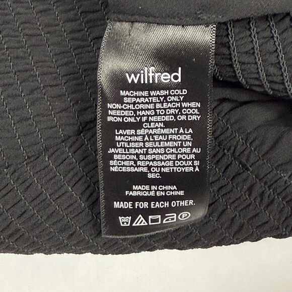 Aritzia Wilfred Tempest Blouse Sheer Long Sleeve Black Smocked Cropped Medium - Picture 12 of 13